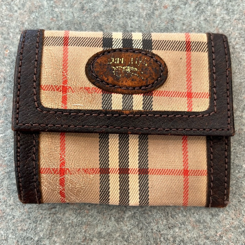 Authentic Burberry VTG Coin Pouch